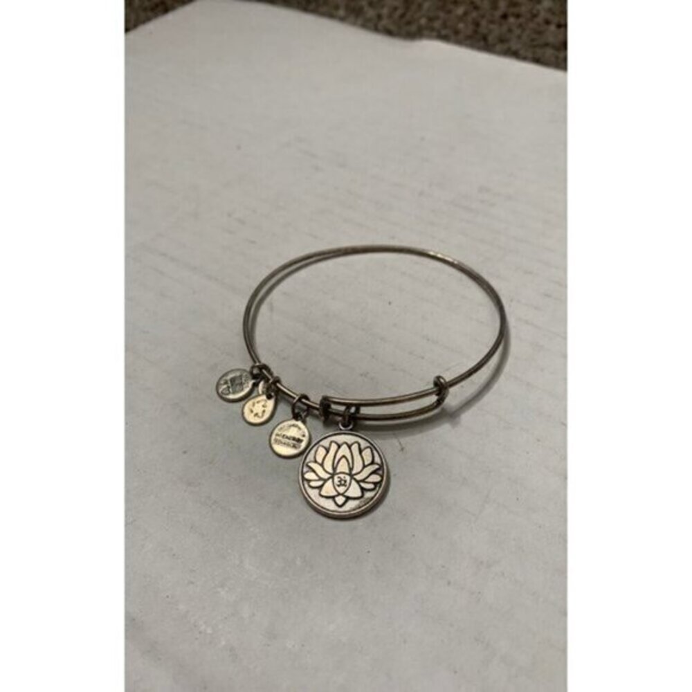 Alex and Ani Lotus Flower charm bangle Bracelet retired